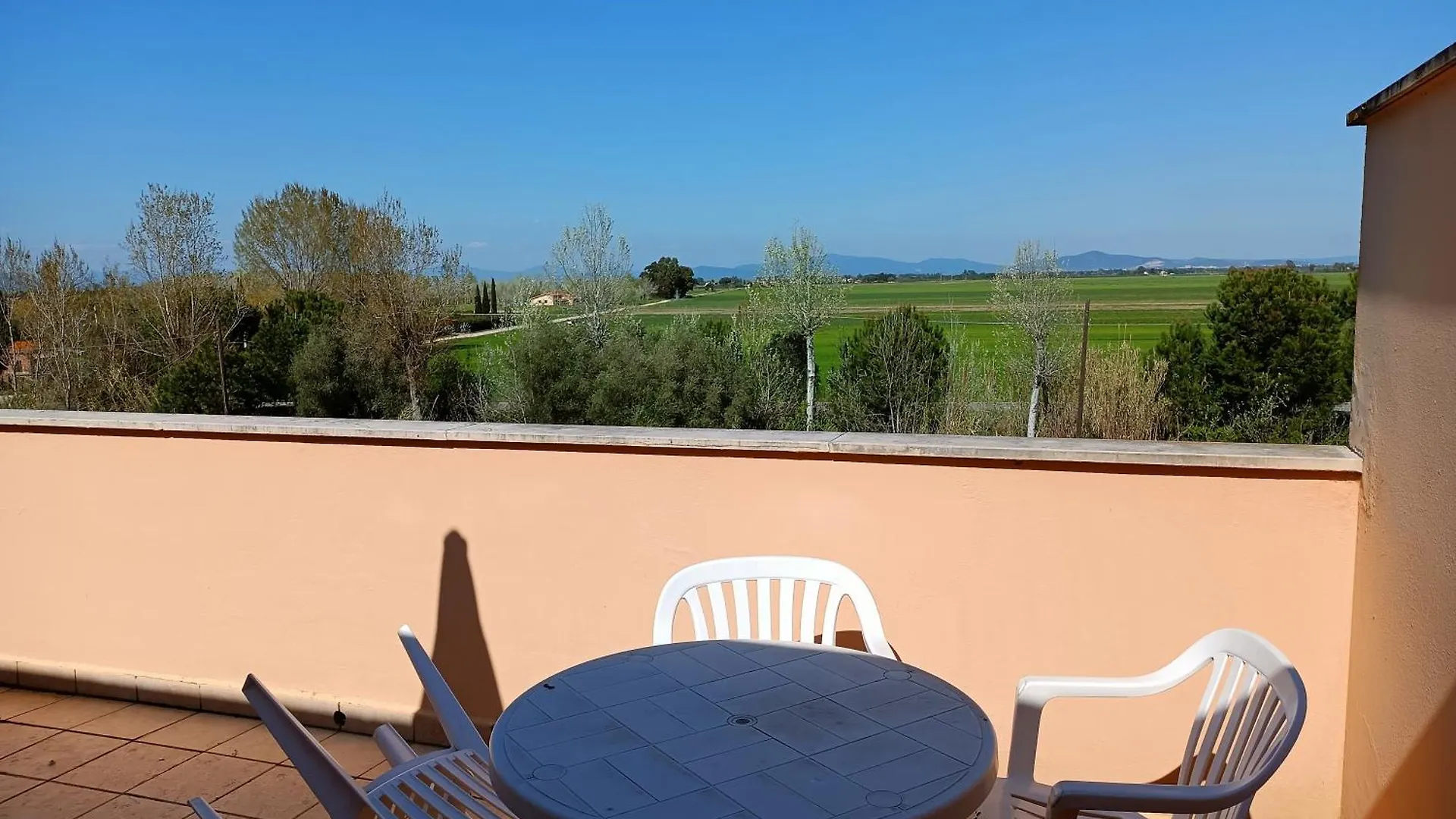 Casa vacanze Sofis Servizi Rio Grande Principina a Mare Italia